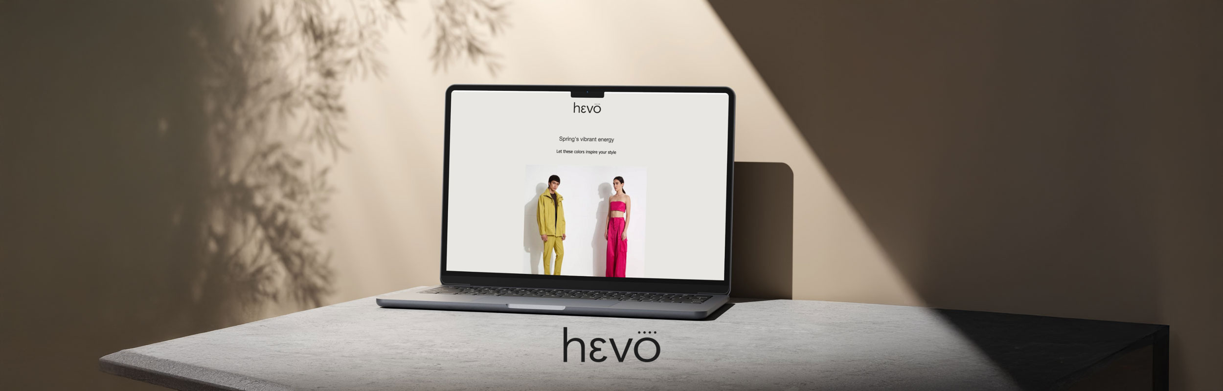 computer portatile raffigurante la grafica di Hevò un cliente che abbiamo gestito in agenzia